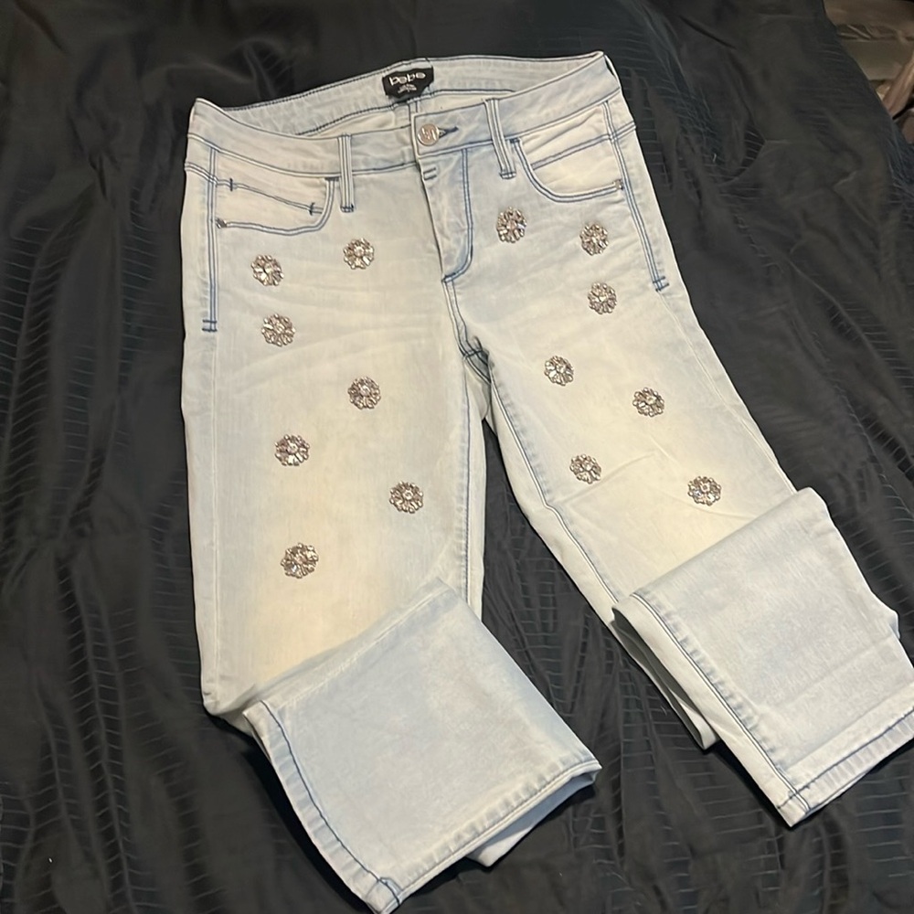Bebe jeans size 27 stretchable with crystals
